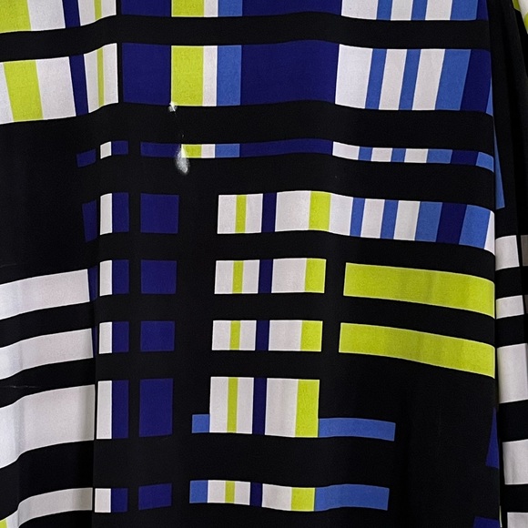 WORTHINGTON cold shoulder top - Picture 7 of 10